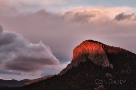Lions Head at Sunrise with clouds